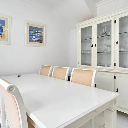 Casa Oliva Sea View بيت للعطل